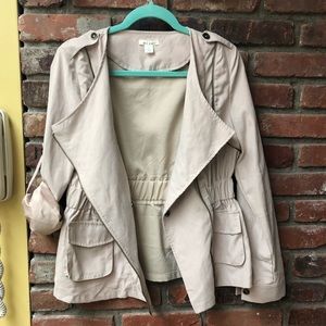 Clinched Waist Jacket
